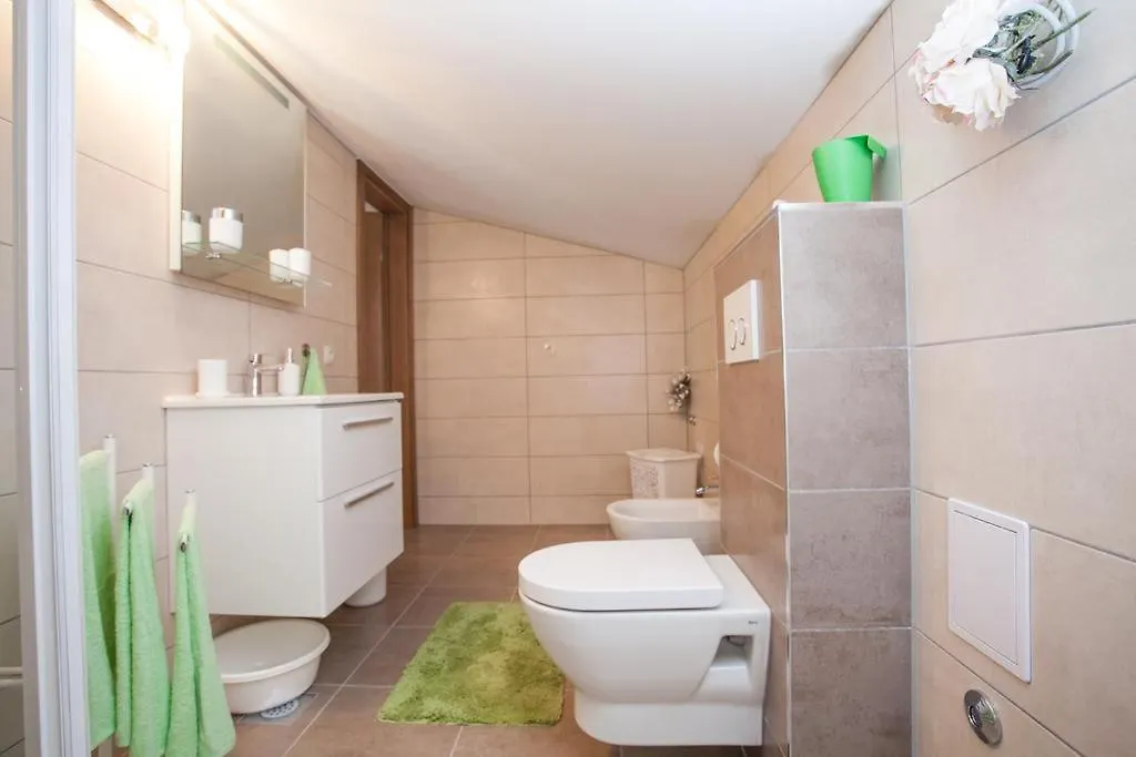 Apartment Zeljana Slatine
